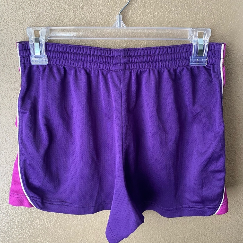 Nike Women’s Athletic Running Shorts Size Small Purple Fuchsia Mesh No Pockets - Picture 2 of 7